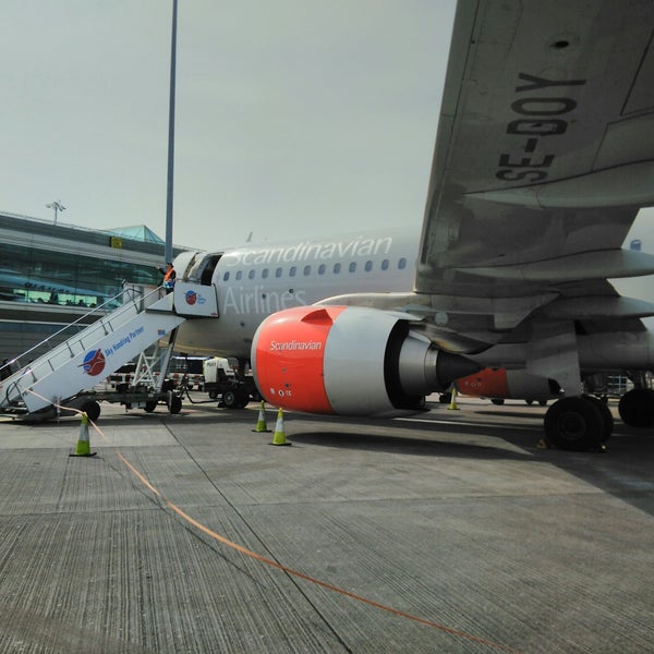 Photo taken at Dublin Airport (DUB) by Nuutti H. on 4/19/2019