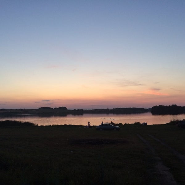 Петровичское водохранилище пляжи. Петровиче водохранилище. Водохранилище петровичское пляж минск фото. Петровичское водохранилище минск. Петровичское водохранилище минск.