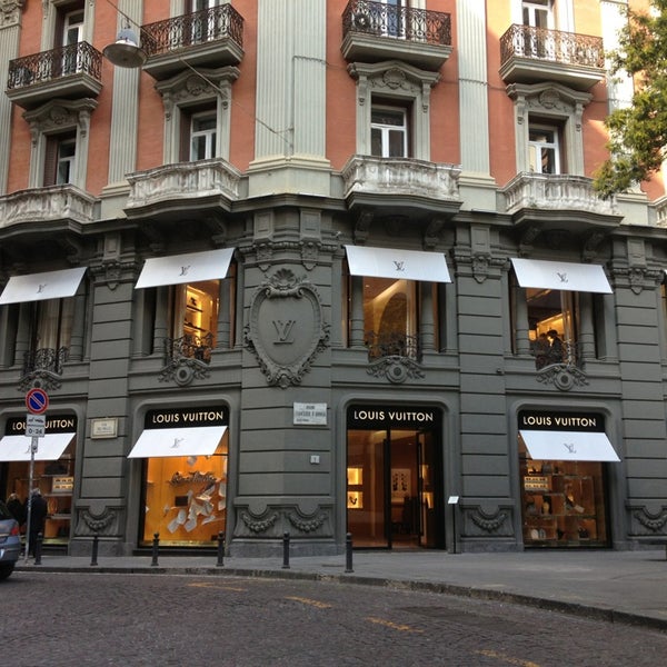 Louis Vuitton - Chiaia - 7 consigli da 192 visitatori