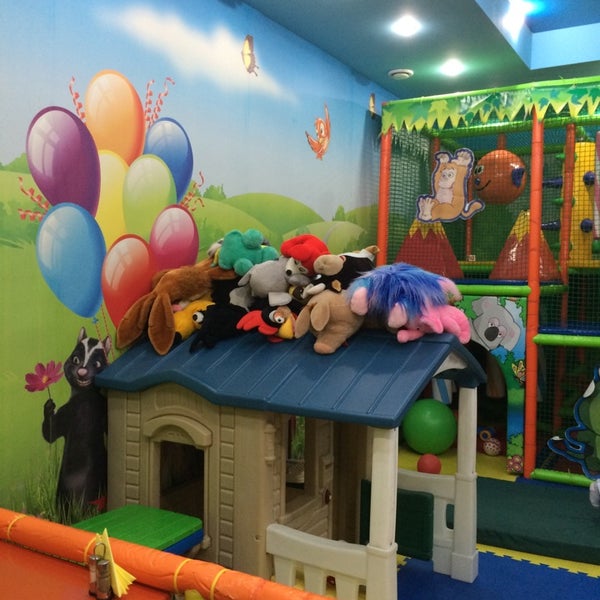 радуга, владикавказ, улица цоколаева. развлекательный центр радуга владикавказ. развлекательный центр радуга владикавказ. детский развлекательный центр радуга владикавказ. радуга владикавказ детский центр.