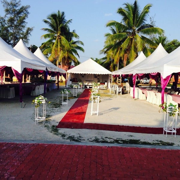 Cempaka Beach Lodge Resort