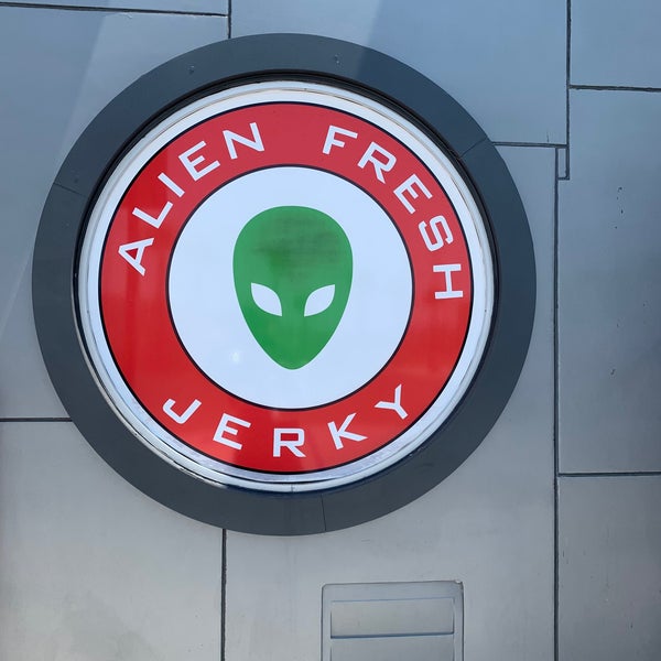 7/25/2021 tarihinde Eric H.ziyaretçi tarafından Alien Fresh Jerky'de çekilen fotoğraf