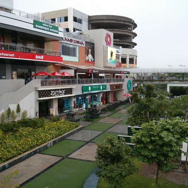 Photo taken at Amanora Town Centre by Melphin J. on 6/15/2013