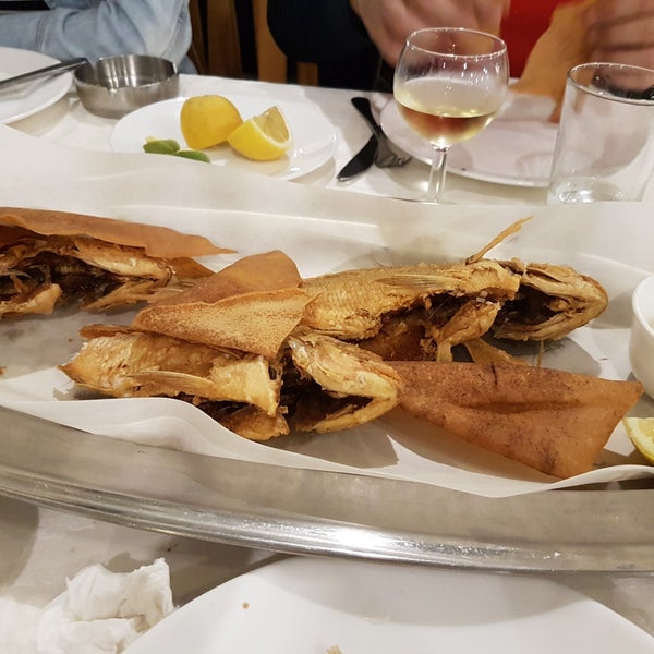Foto diambil di Manuella Restaurant oleh Rachel A. pada 5/27/2019