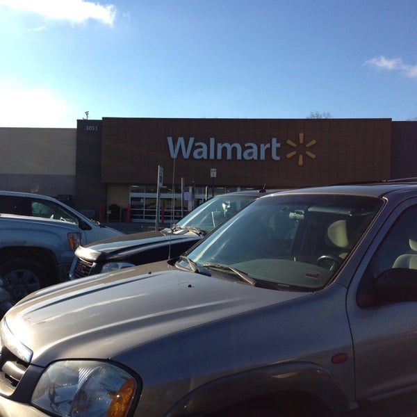 Walmart Supercenter Big Box Store in Jackson