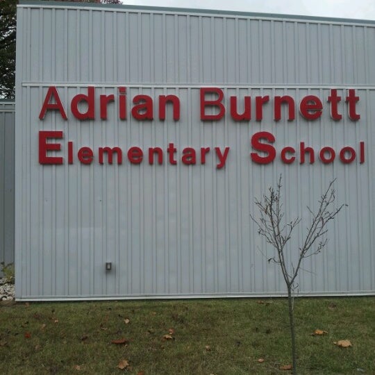 Adrian Elementary Elementary School in Knoxville