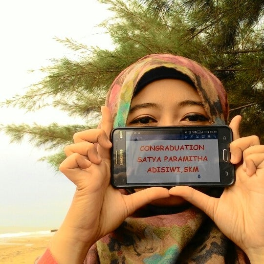 Photos At Pantai Lamaru Beach