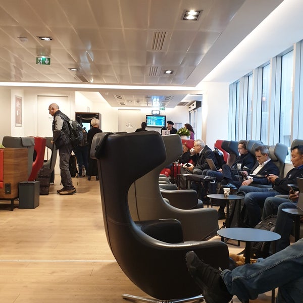Salon SNCF Grand Voyageur TGV inOUI Gare de ParisMontparnasse