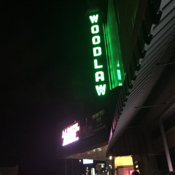 Foto tomada en Woodlawn Theatre  por Carlos Z. el 10/19/2014