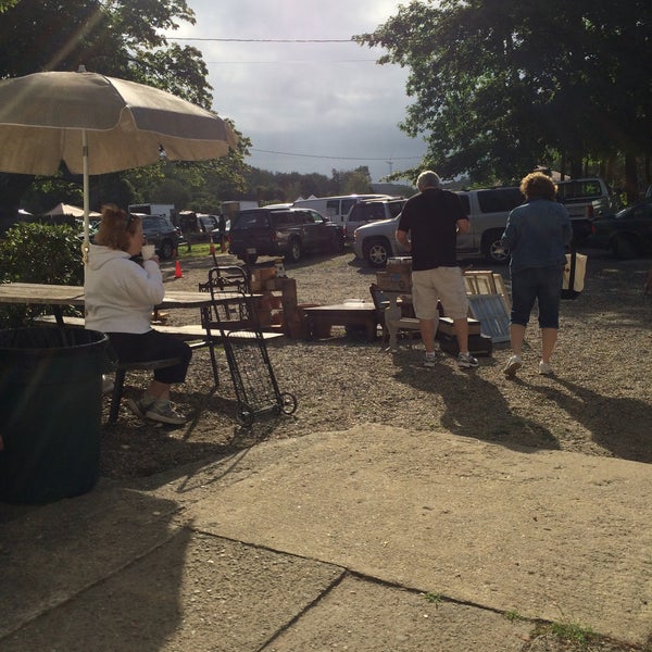 Todd Farm Antiques & Flea Market Antique Store in Rowley