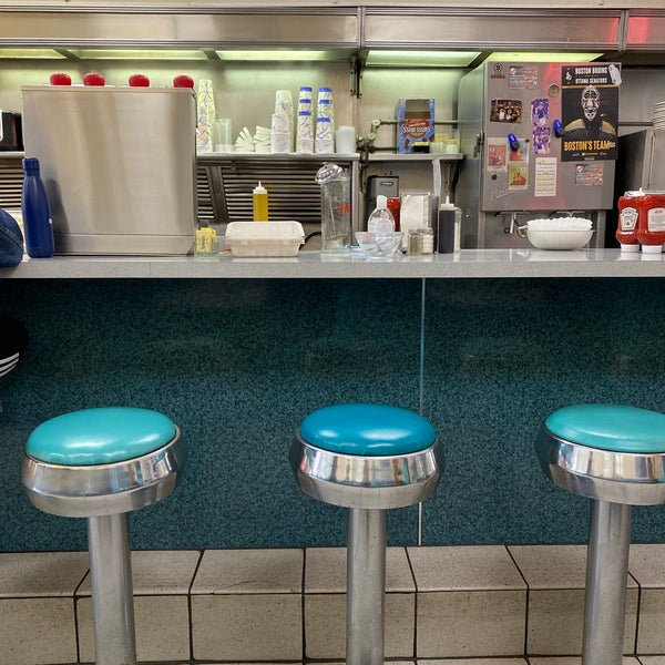 Busy Bee Restaurant Coolidge Corner 26 tips