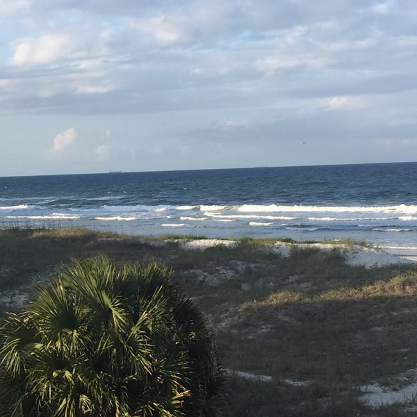 Photo taken at Courtyard by Marriott Jacksonville Beach by Francisco B. on 5/4/2015