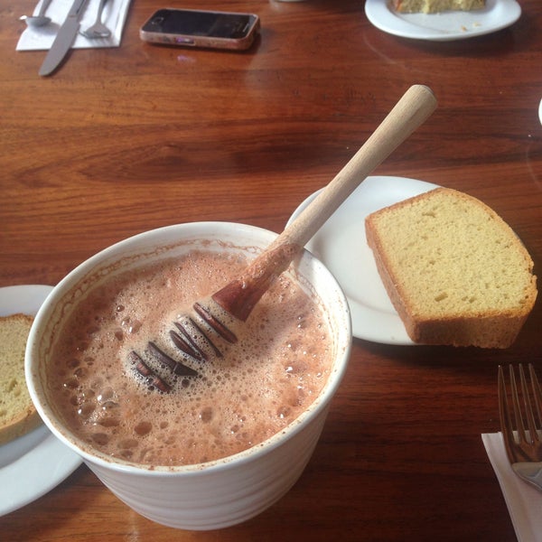 Foto tomada en SP Café Restaurante  por Xhunca L. el 2/14/2015