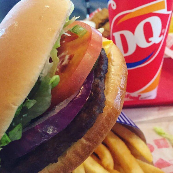 Photo prise au Dairy Queen par Dairy Queen le3/30/2016