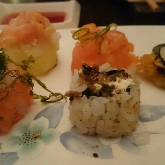 Снимок сделан в Restaurante Sushi Tori | 鳥 пользователем Ana S. 6/24/2016