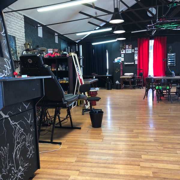 Тату салон питер. Tattoo studio спб. Tattoo studio спб. Лион тату студия. Baraka tattoo, санкт-петербург, каменноостровский проспект.