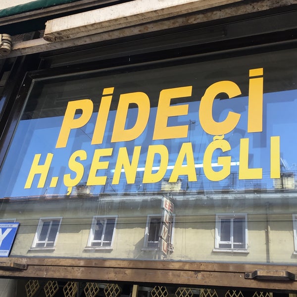 Photo prise au Pideci Hasan Şendağlı par 〽️ustafa🇹🇷 B. le3/20/2016