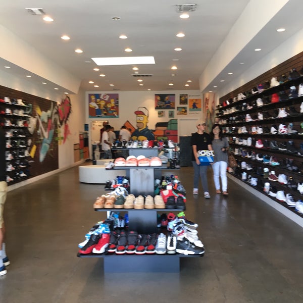 cool kicks on melrose