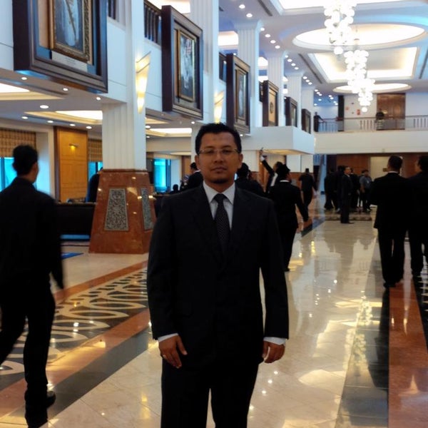 Photos at Pejabat Perdana Menteri @ Parlimen Malaysia