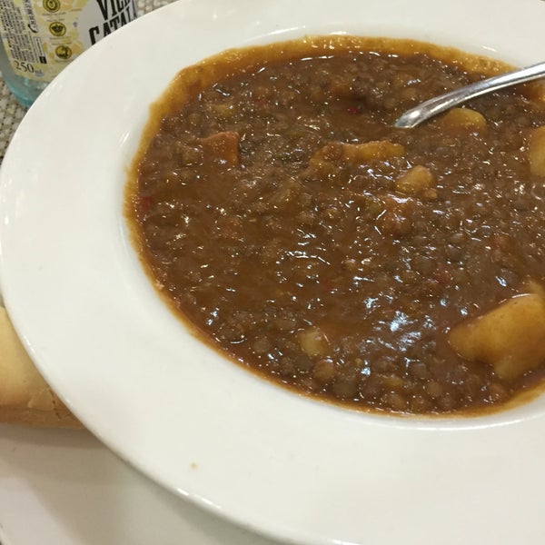 4/14/2016 tarihinde Claudio O.ziyaretçi tarafından Restaurante Abuela Luna'de çekilen fotoğraf