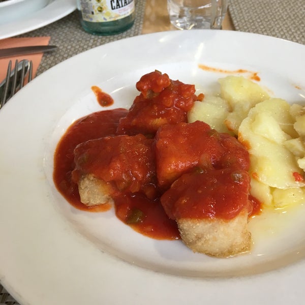 2/21/2017 tarihinde Claudio O.ziyaretçi tarafından Restaurante Abuela Luna'de çekilen fotoğraf