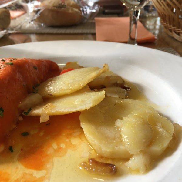 2/7/2017 tarihinde Claudio O.ziyaretçi tarafından Restaurante Abuela Luna'de çekilen fotoğraf