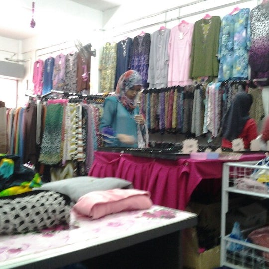 YNY Trade Centre - Women's Store in Kuantan