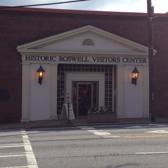 Photo taken at Historic Roswell Convention &amp; Visitors Bureau by Eren B. on 2/2/2012