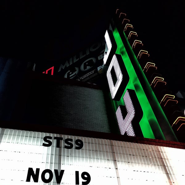 11/20/2015にScott S.がThe Joy Theaterで撮った写真