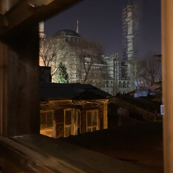 Foto tirada no(a) Hotel Sultan Hill por Анастасия К. em 2/1/2020