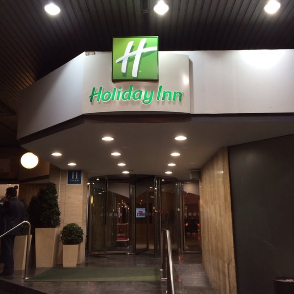 Photo taken at Holiday Inn Madrid - Bernabeu by Francisco S. on 3/13/2014