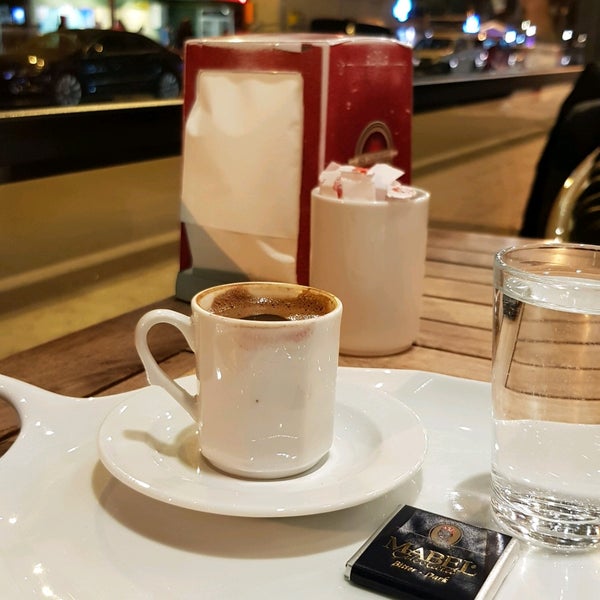 Photo taken at Şen Pastaneleri Cafe &amp; Bistro by Esra A. on 12/14/2019