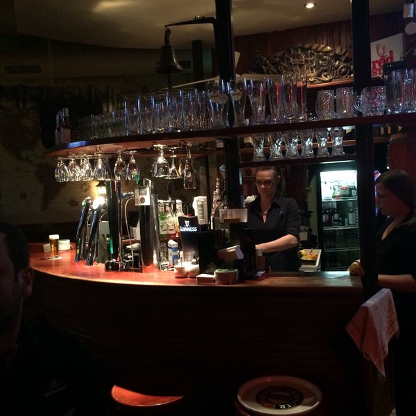 Foto tirada no(a) Captain Cook Pub por Tamas A. em 1/17/2015