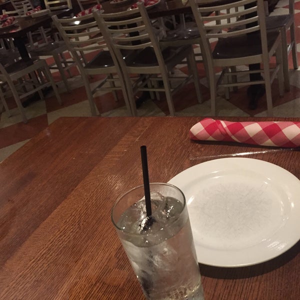 7/15/2018 tarihinde Jodi B.ziyaretçi tarafından Pi Pizzeria'de çekilen fotoğraf