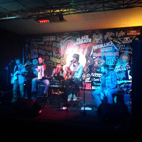 Культ клуб москва. Cult клуб. Cult клуб. Zoccolo 2. Бар культ спб.