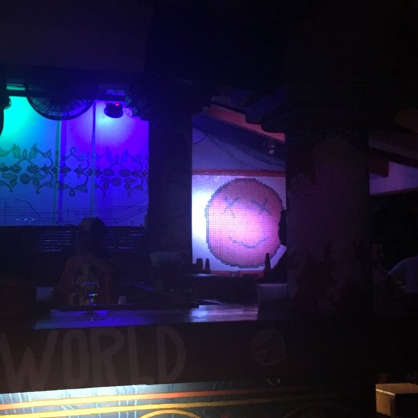 Bar Fly Bar en Puerto Escondido