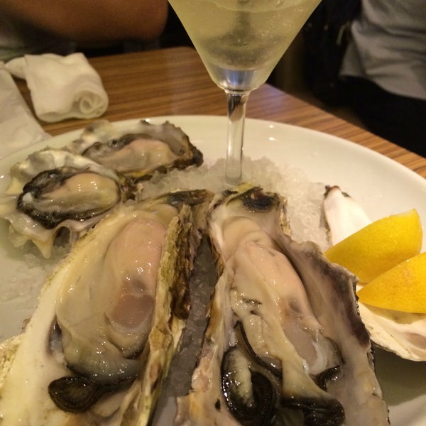Photo taken at Oyster Table by chuumee on 7/1/2016