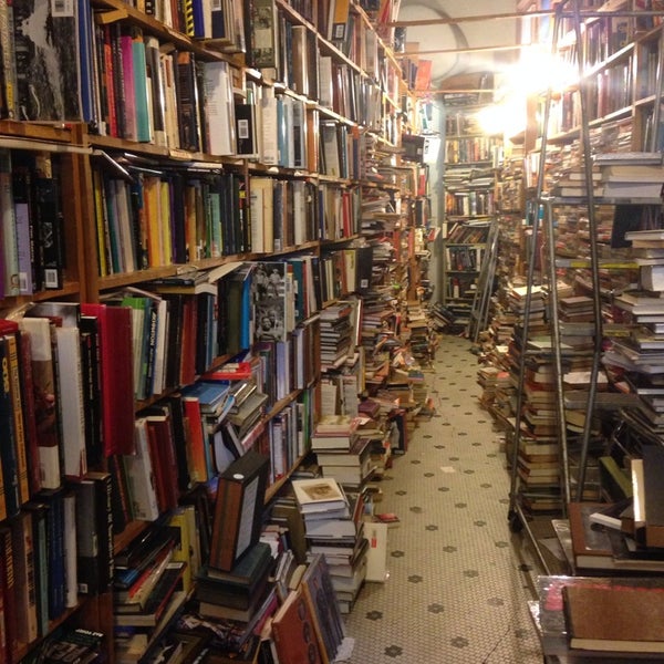 Bookman S Corner Lake View East 2959 N Clark St