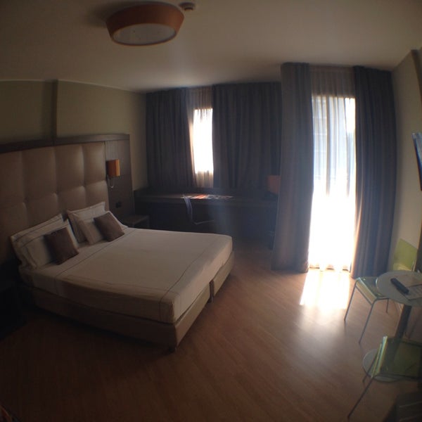 Foto scattata a Acca Palace Hotel da Nastya 🌸 K. il 7/31/2014