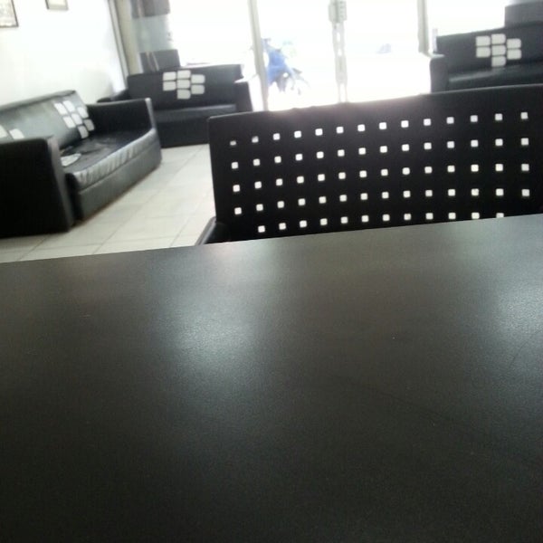 Photos At Borneoflasher Blackberry Service Center Balikpapan