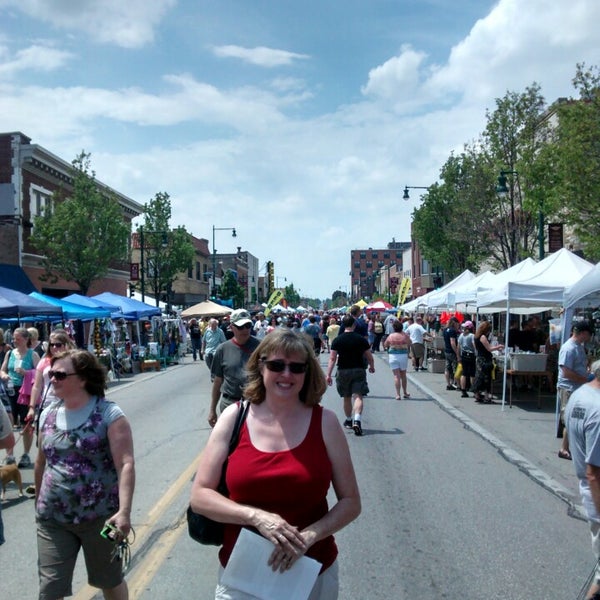 West Allis Ala Carte Arts and Entertainment in Milwaukee