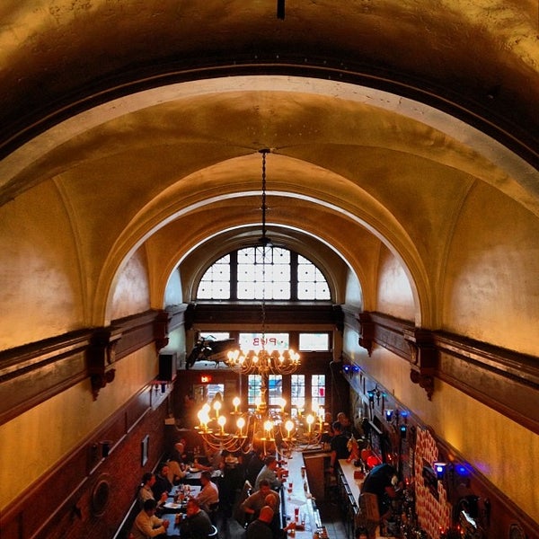 Grand Trunk Pub Downtown Detroit 133 tips from 5762 visitors