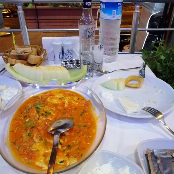 6/26/2019 tarihinde Ece 👸ziyaretçi tarafından Ata Balık Restaurant'de çekilen fotoğraf