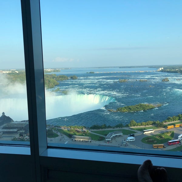 Das Foto wurde bei Niagara Falls Marriott Fallsview Hotel &amp; Spa von WEI W. am 9/21/2019 aufgenommen