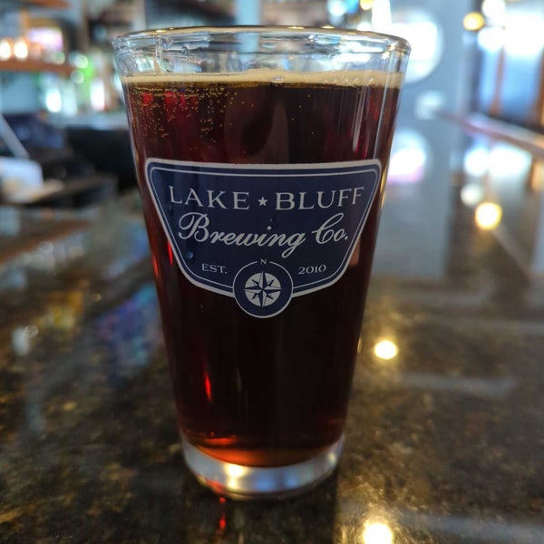 Photo prise au Lake Bluff Brewing Company par Brandon C. le2/11/2023