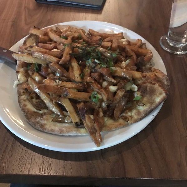 Pizza poutine is huge for 2 and very heavy