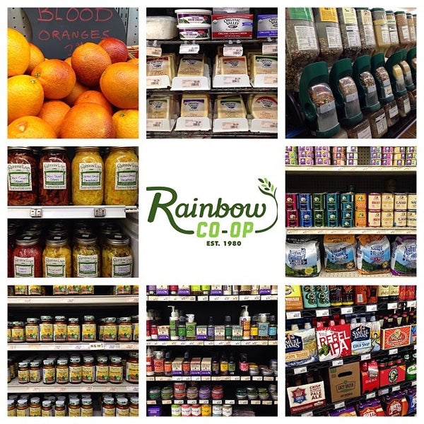 Photo prise au Rainbow Natural Grocery Co-Op par Find It In Fondren le2/4/2014