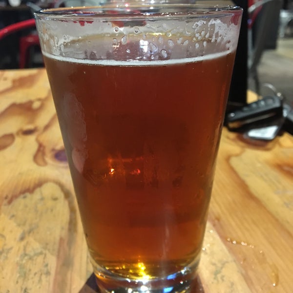 Photo taken at Lucky Pie Pizza &amp; Tap House by Andrew J. C. on 5/11/2018
