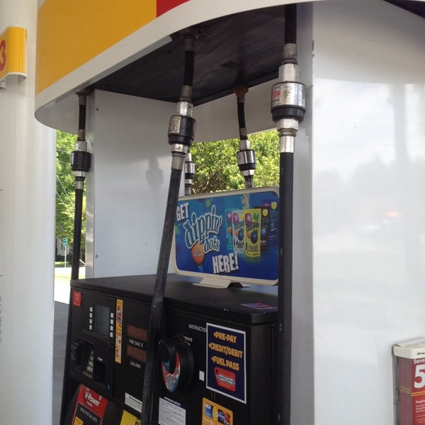 Photos At Golden Pantry Convenience Store