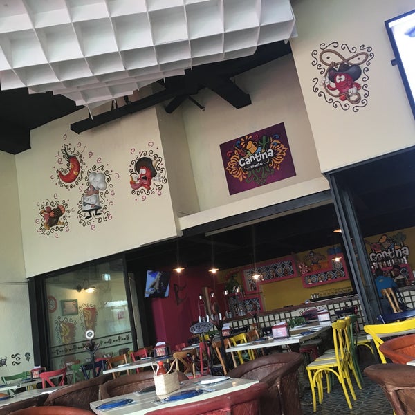 Cantina México Plaza Central Bar